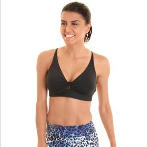 Liquido active bra in onyx
